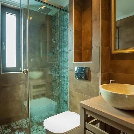 Apollonian Luxury * Vasiliki