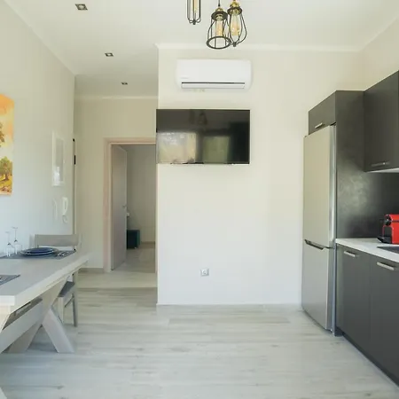 Apollonian Luxury Apartment