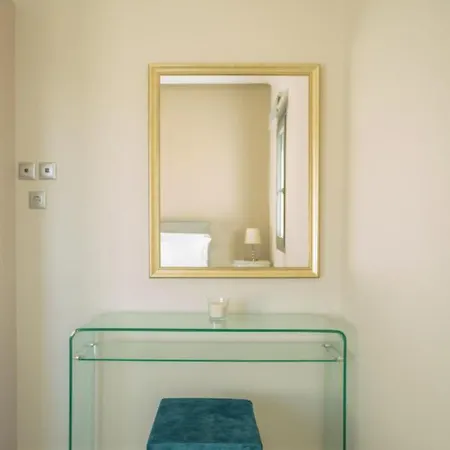 Apollonian Luxury * Vasiliki