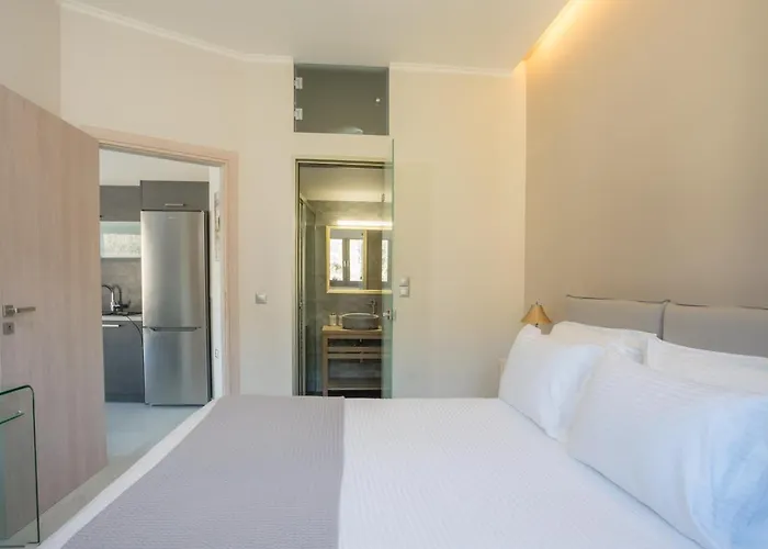 Apollonian Luxury *