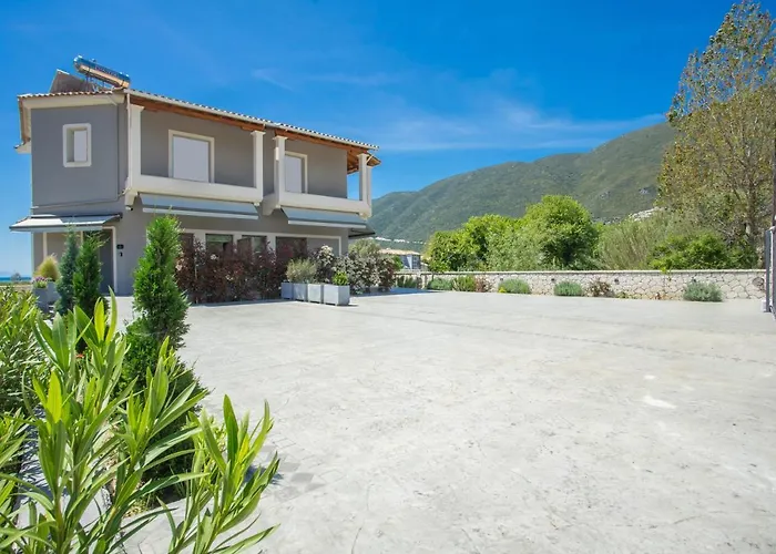 Apollonian Luxury Vassiliki
